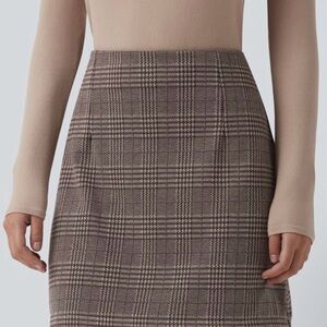 Brand new Halara XL regular houndstooth plaid skort